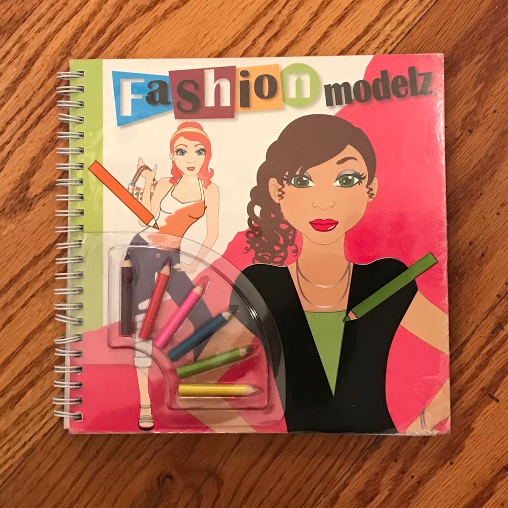 Fashion Modelz Aids, NWOT